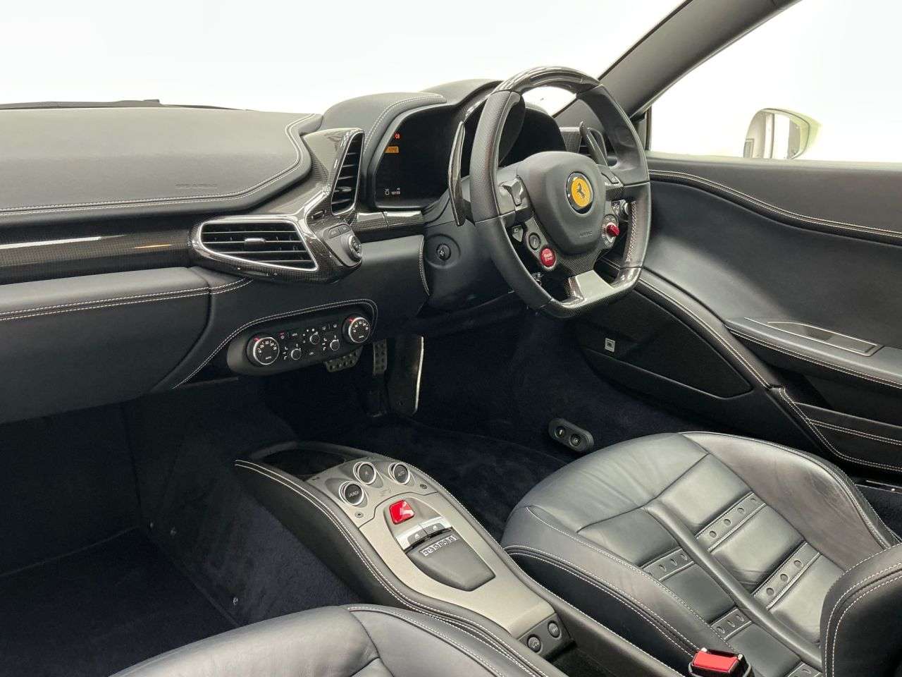 2012 FERRARI 458 ITALIA 2012 FERRARI 458 ITALIA