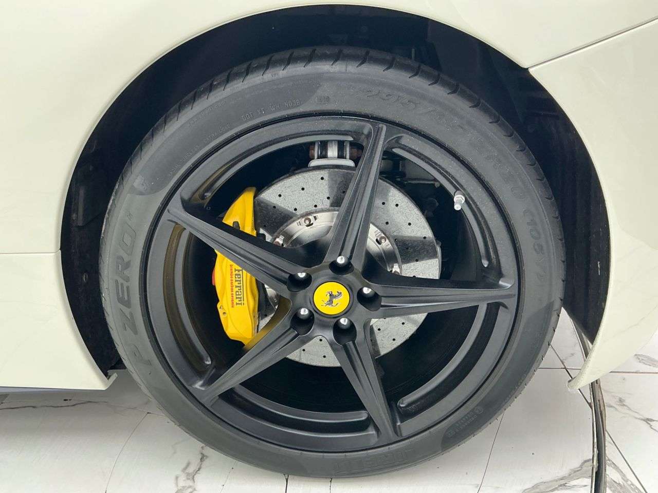 2012 FERRARI 458 ITALIA 2012 FERRARI 458 ITALIA