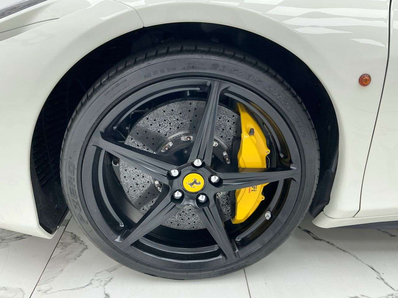 2012 FERRARI 458 ITALIA 2012 FERRARI 458 ITALIA