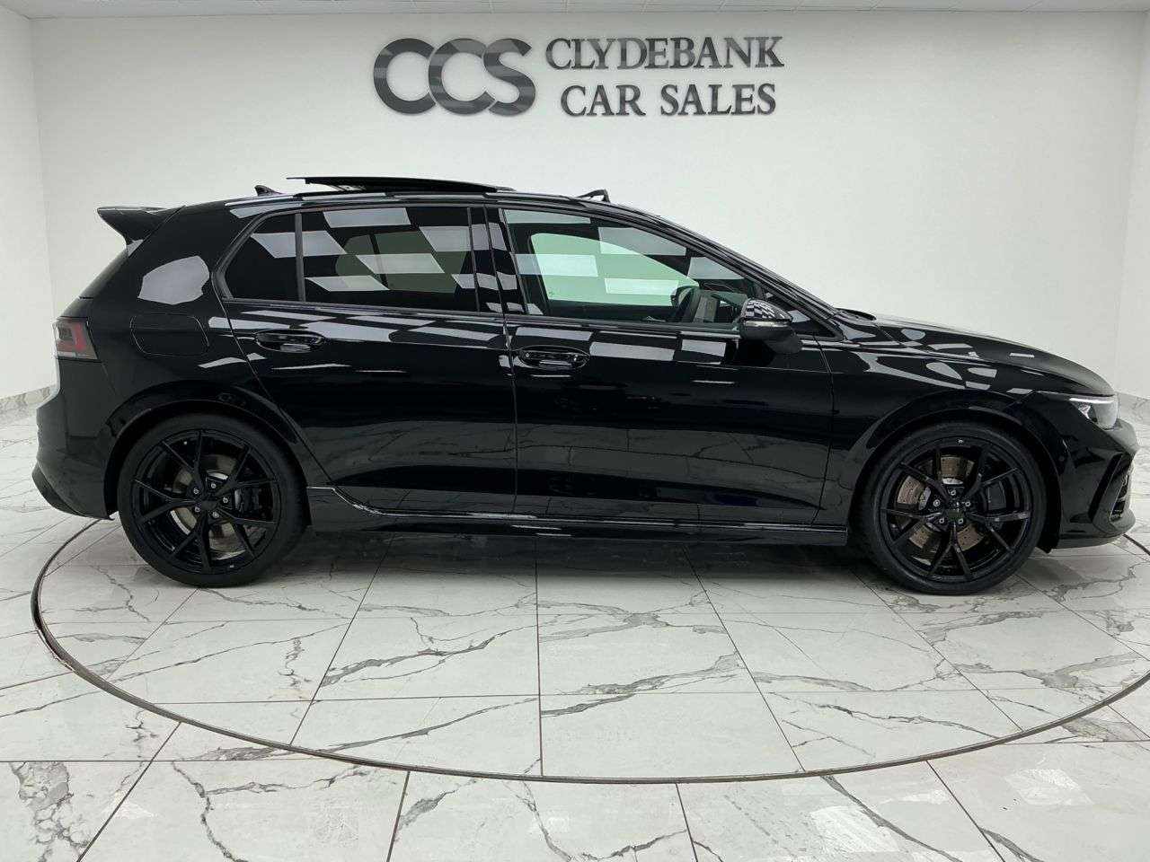 A 2026 VOLKSWAGEN GOLF 2.0 TSI R Black Edition Hatchback 5dr Petrol DSG 4Motion Euro 6 (s/s) (333 A 2026 VOLKSWAGEN GOLF 2.0 TSI R Black Edition Hatchback 5dr Petrol DSG 4Motion Euro 6 (s/s) (333