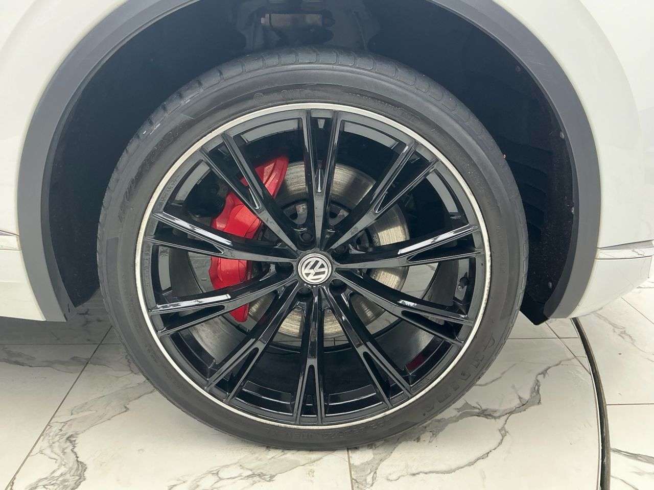 2020 VOLKSWAGEN TOUAREG 2020 VOLKSWAGEN TOUAREG