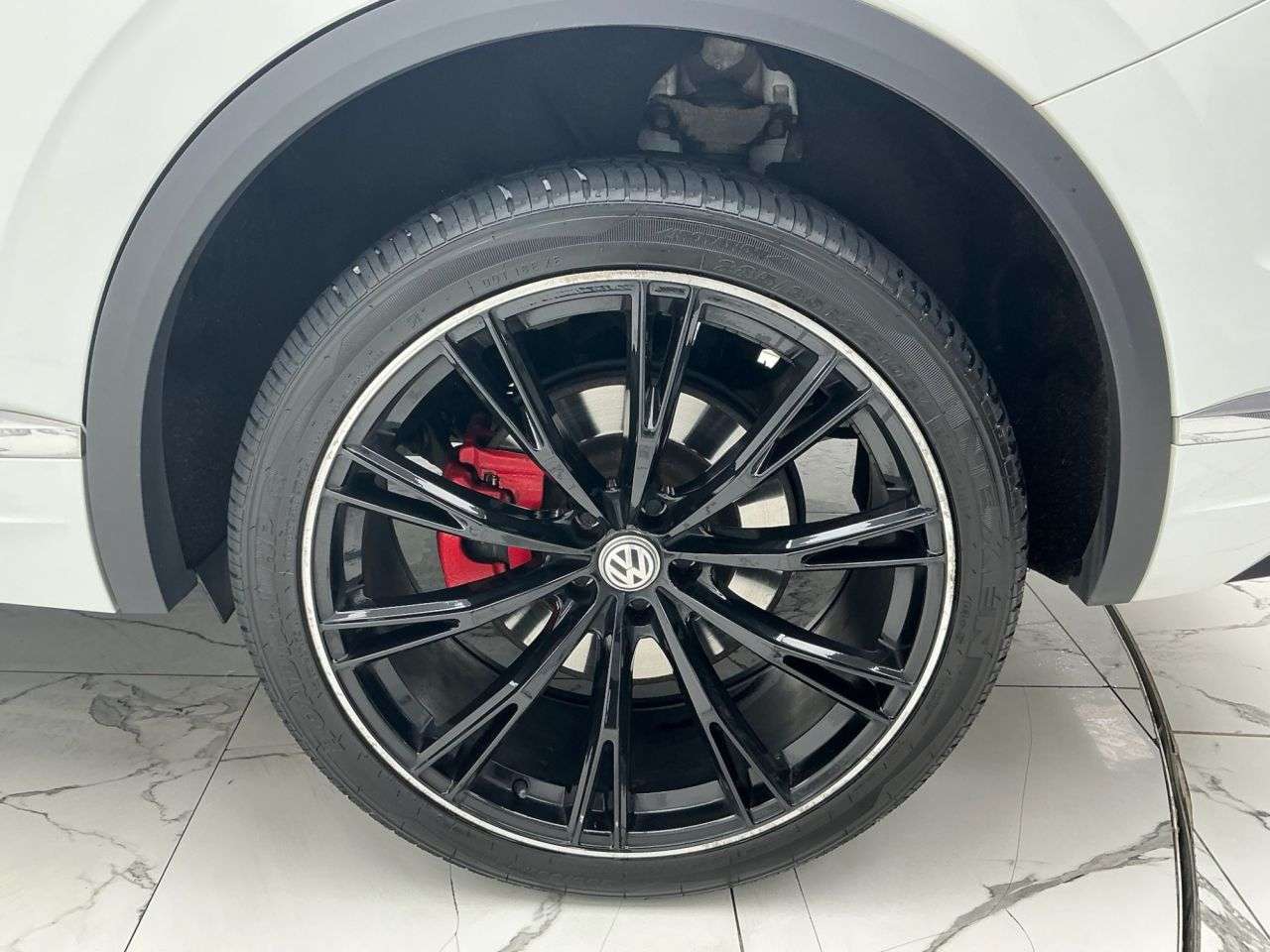 2020 VOLKSWAGEN TOUAREG 2020 VOLKSWAGEN TOUAREG