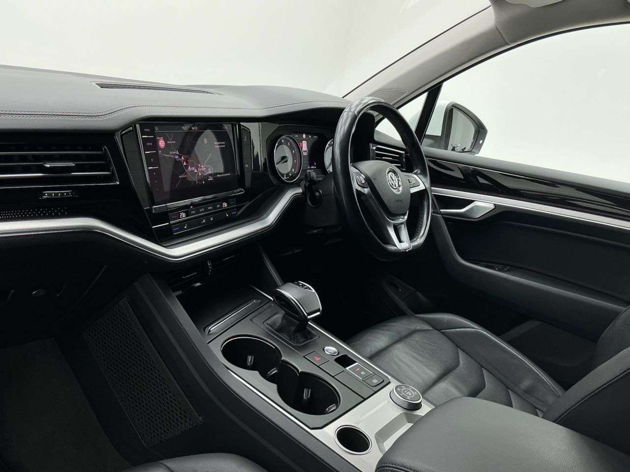 2020 VOLKSWAGEN TOUAREG 2020 VOLKSWAGEN TOUAREG