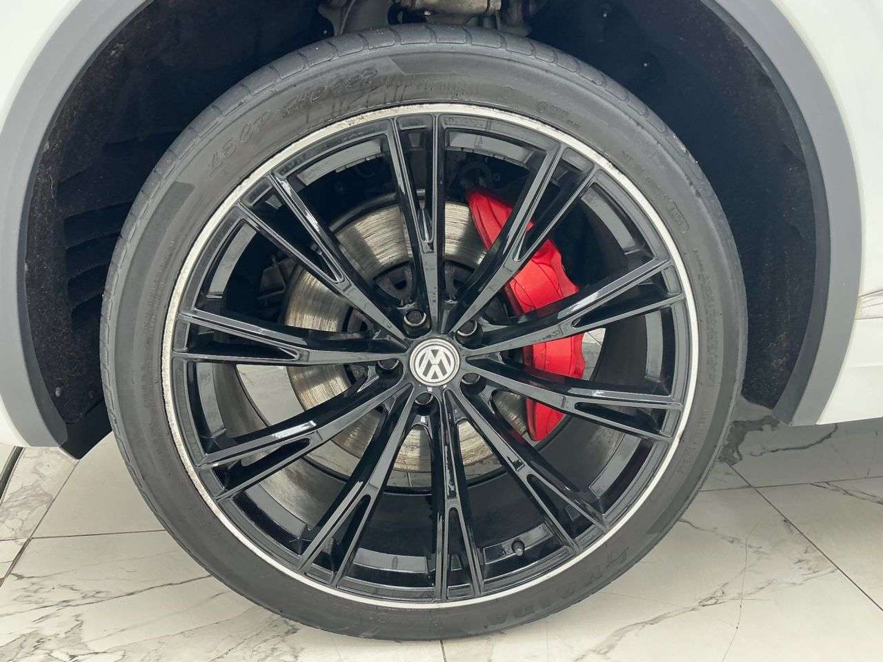 2020 VOLKSWAGEN TOUAREG 2020 VOLKSWAGEN TOUAREG