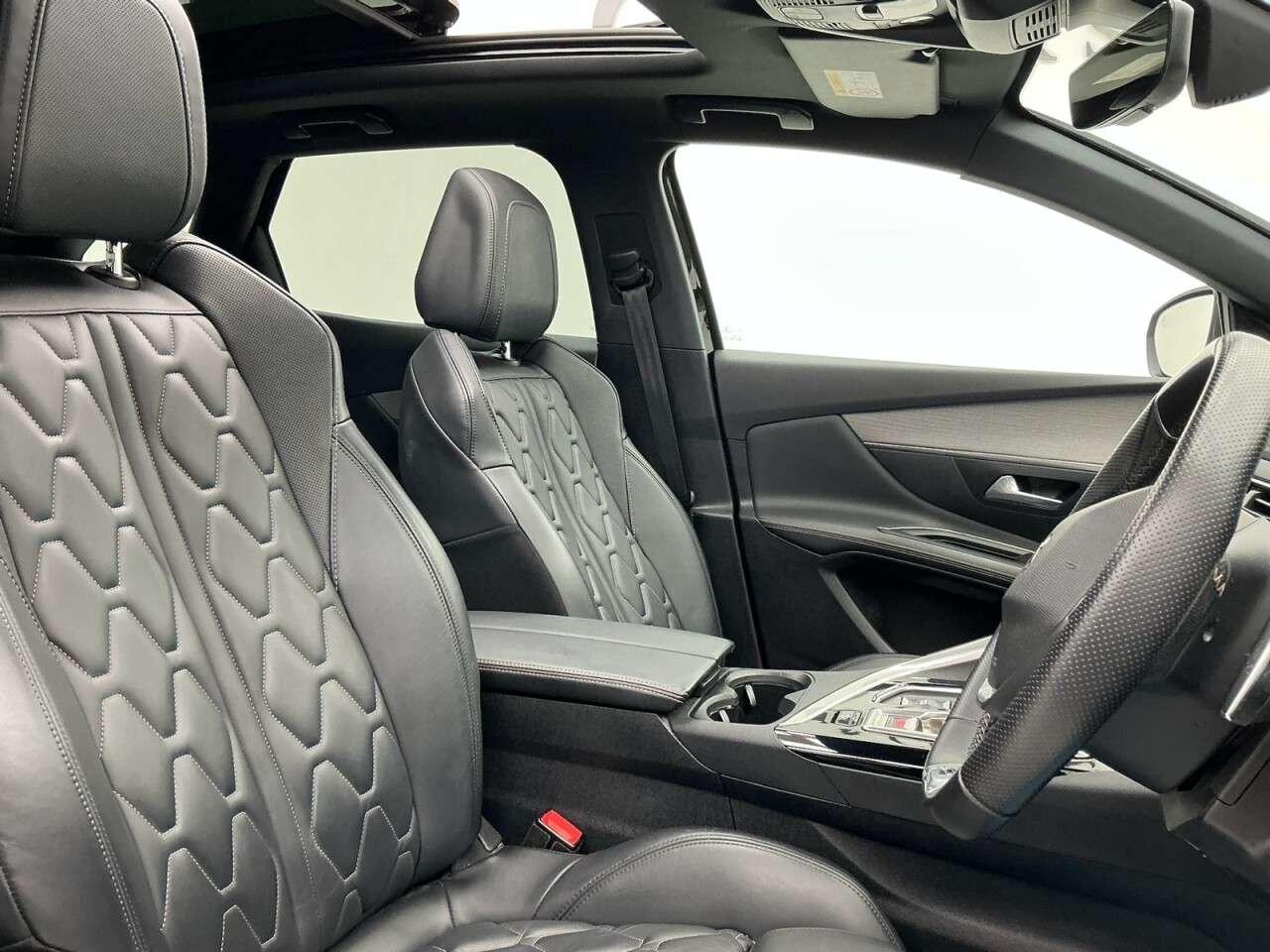 2020 PEUGEOT 3008 2020 PEUGEOT 3008