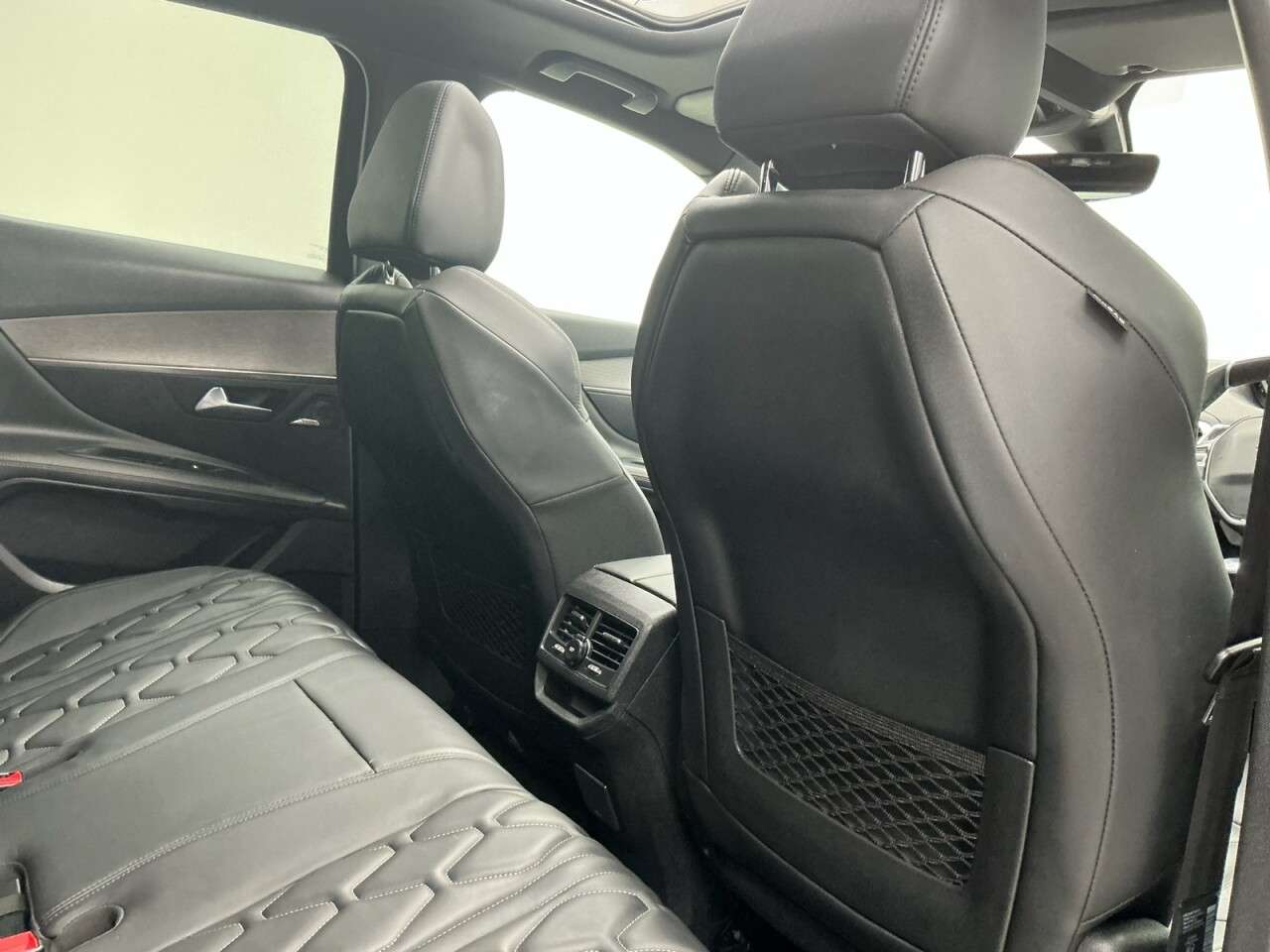 2020 PEUGEOT 3008 2020 PEUGEOT 3008
