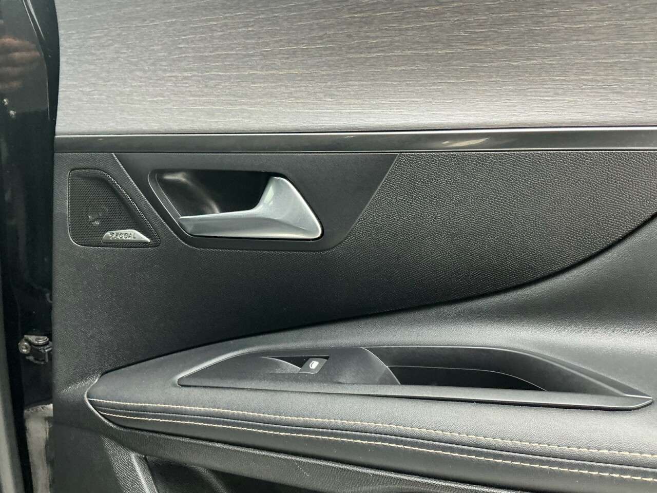 2020 PEUGEOT 3008 2020 PEUGEOT 3008