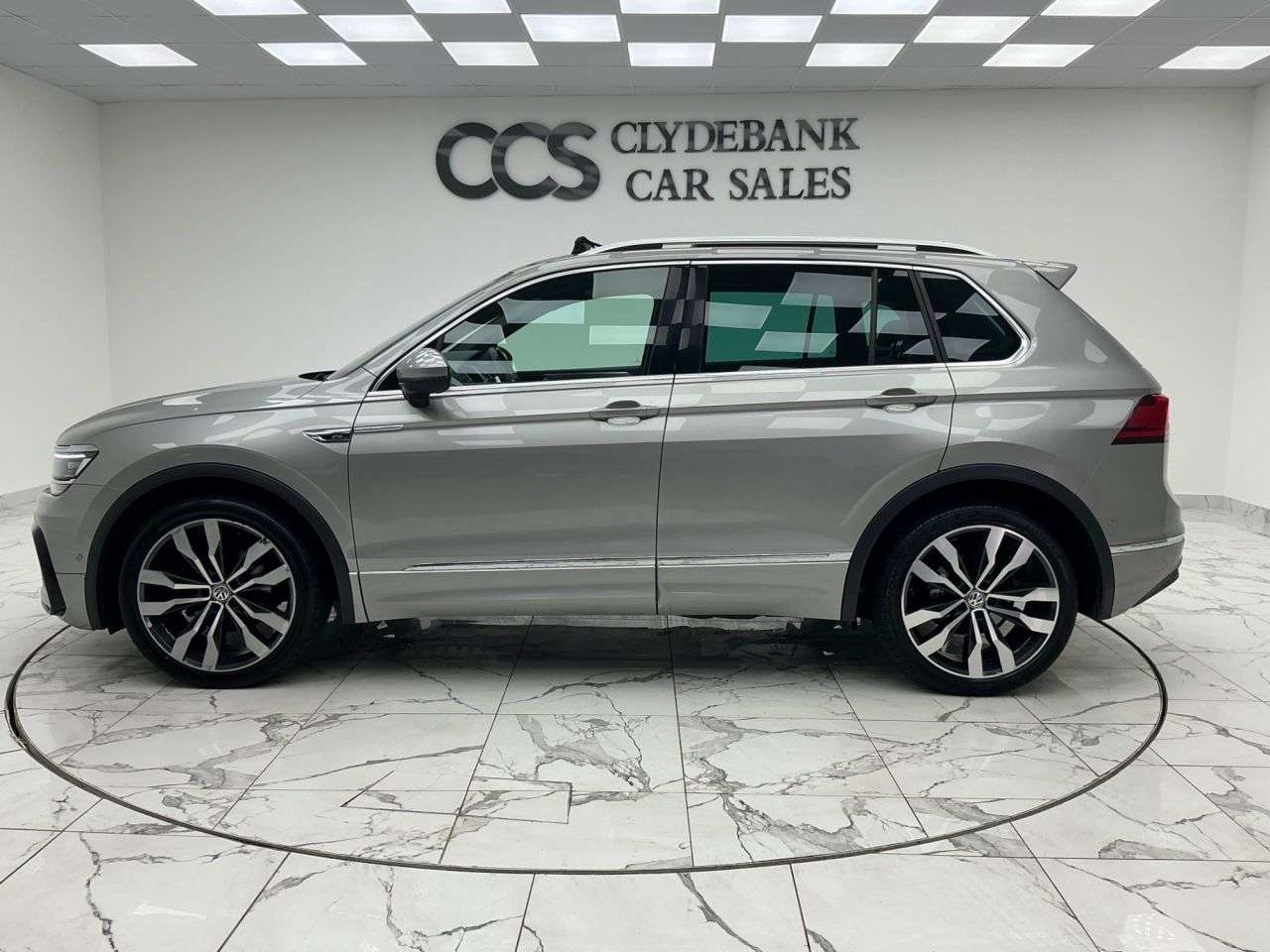 2020 VOLKSWAGEN TIGUAN 2020 VOLKSWAGEN TIGUAN