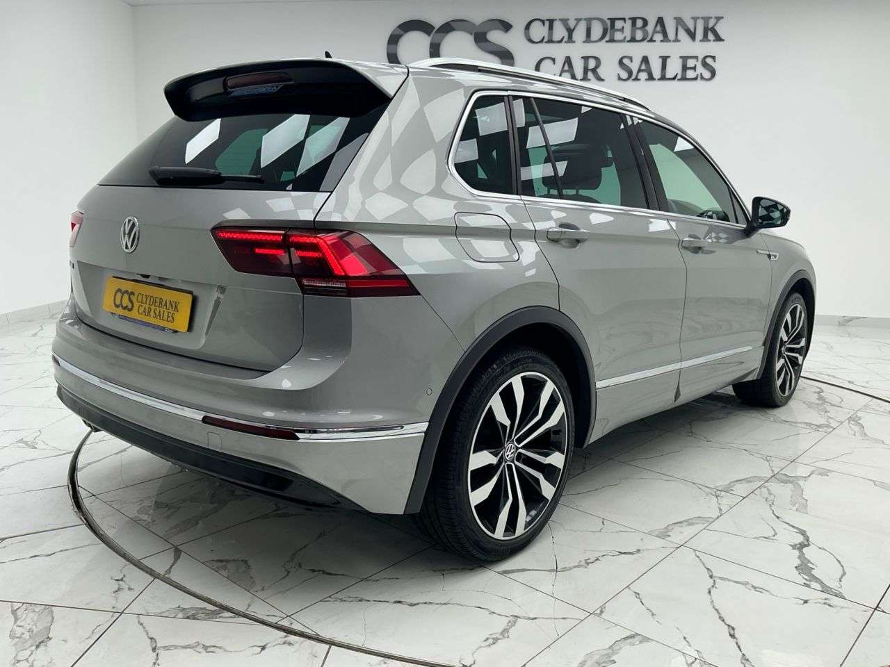 2020 VOLKSWAGEN TIGUAN 2020 VOLKSWAGEN TIGUAN