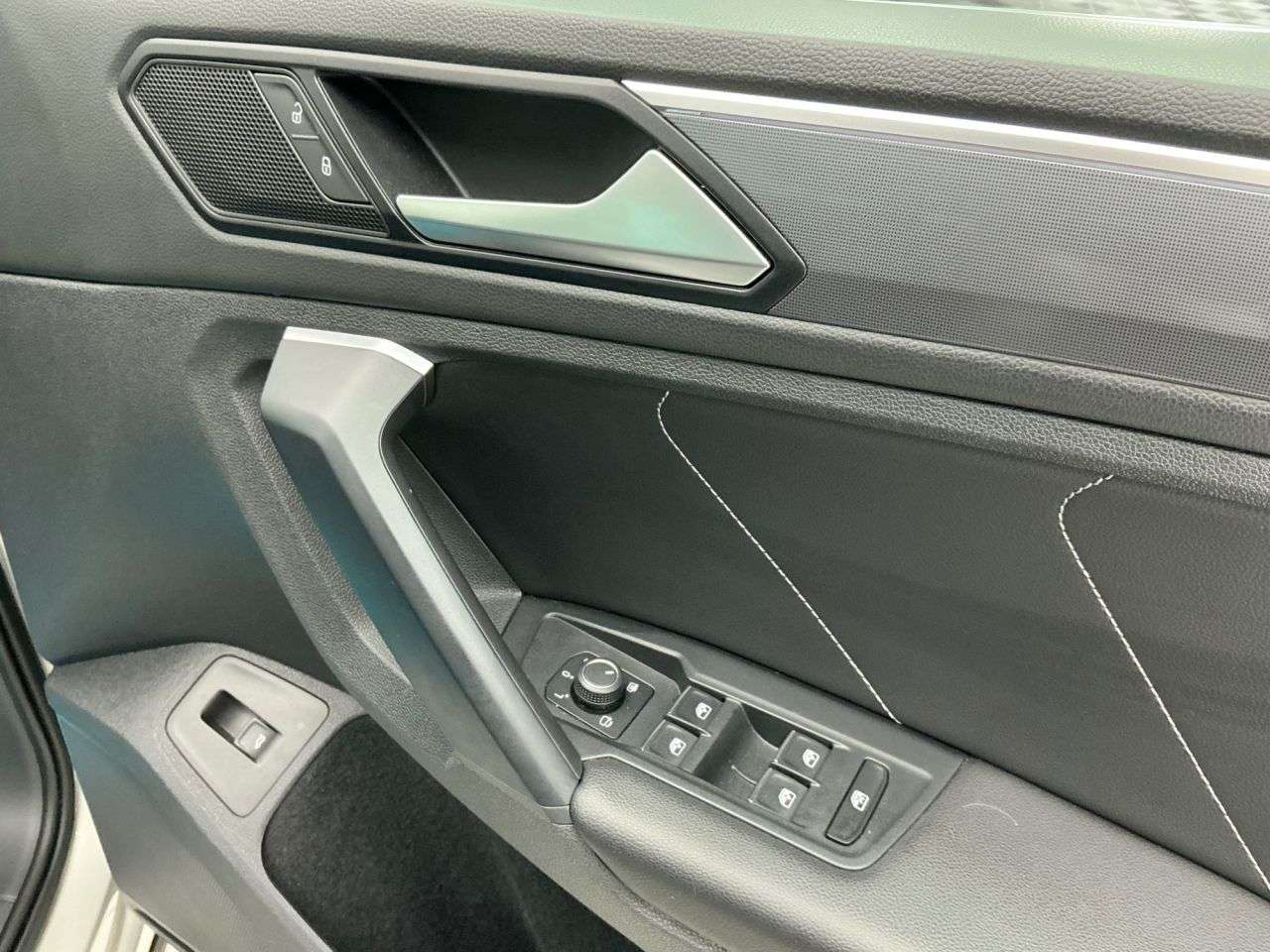 2020 VOLKSWAGEN TIGUAN 2020 VOLKSWAGEN TIGUAN