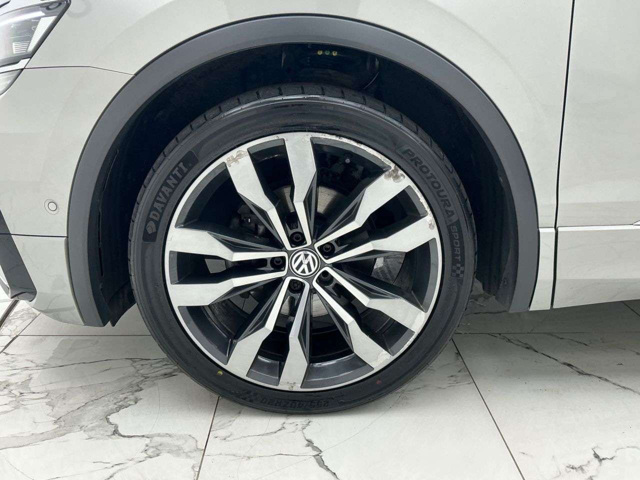 2020 VOLKSWAGEN TIGUAN 2020 VOLKSWAGEN TIGUAN