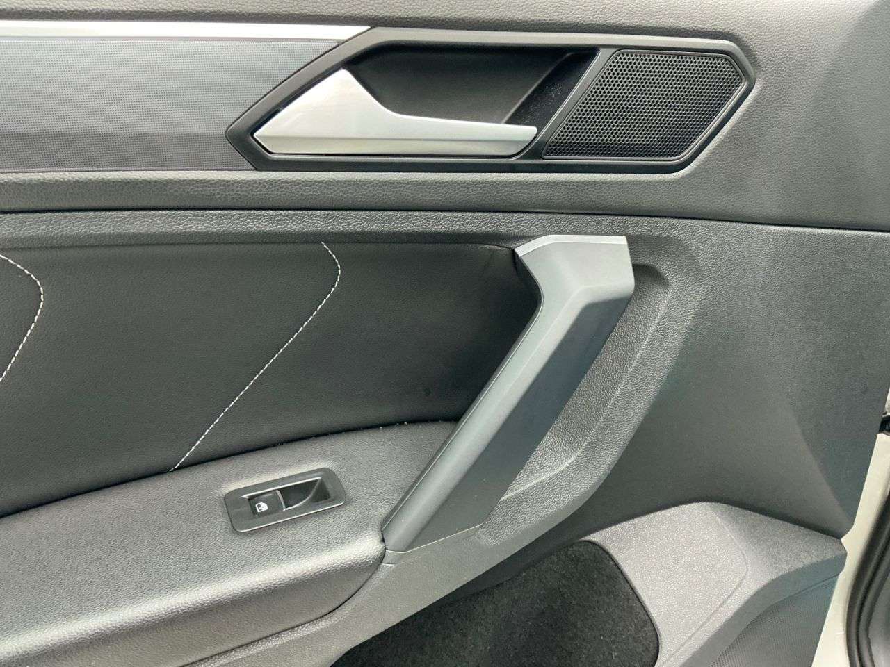 2020 VOLKSWAGEN TIGUAN 2020 VOLKSWAGEN TIGUAN