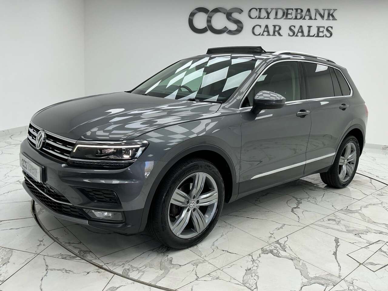 2017 VOLKSWAGEN TIGUAN 2017 VOLKSWAGEN TIGUAN