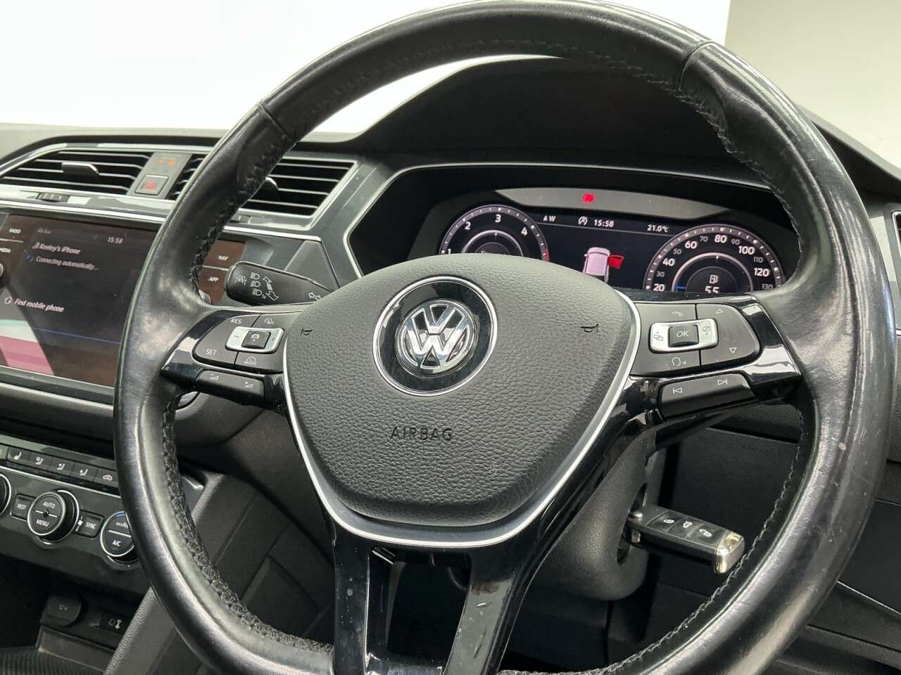 2017 VOLKSWAGEN TIGUAN 2017 VOLKSWAGEN TIGUAN