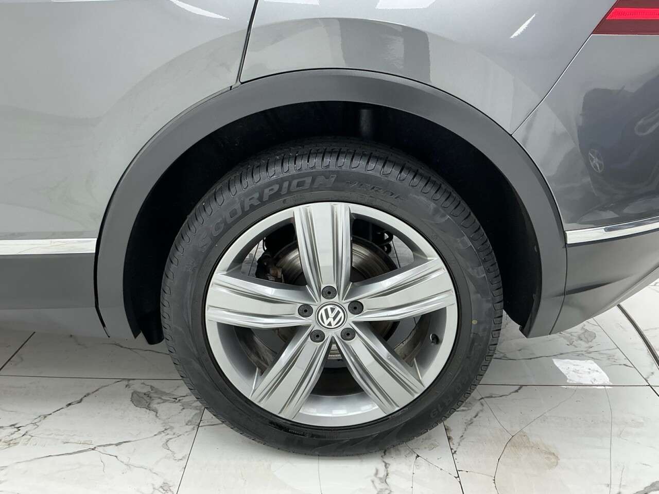 2017 VOLKSWAGEN TIGUAN 2017 VOLKSWAGEN TIGUAN