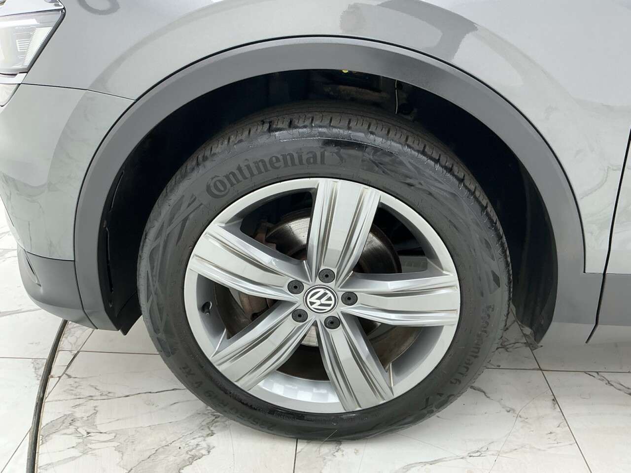 2017 VOLKSWAGEN TIGUAN 2017 VOLKSWAGEN TIGUAN