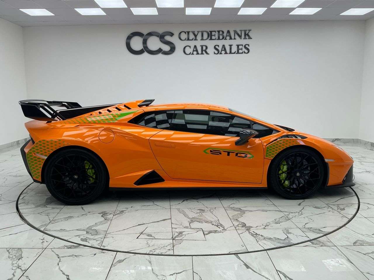 A 2023 LAMBORGHINI HURACAN 5.2 V10 LP 640-2 STO Coupe 2dr Petrol LDF Euro 6 (s/s) (640 ps) flsh warran A 2023 LAMBORGHINI HURACAN 5.2 V10 LP 640-2 STO Coupe 2dr Petrol LDF Euro 6 (s/s) (640 ps) flsh warran