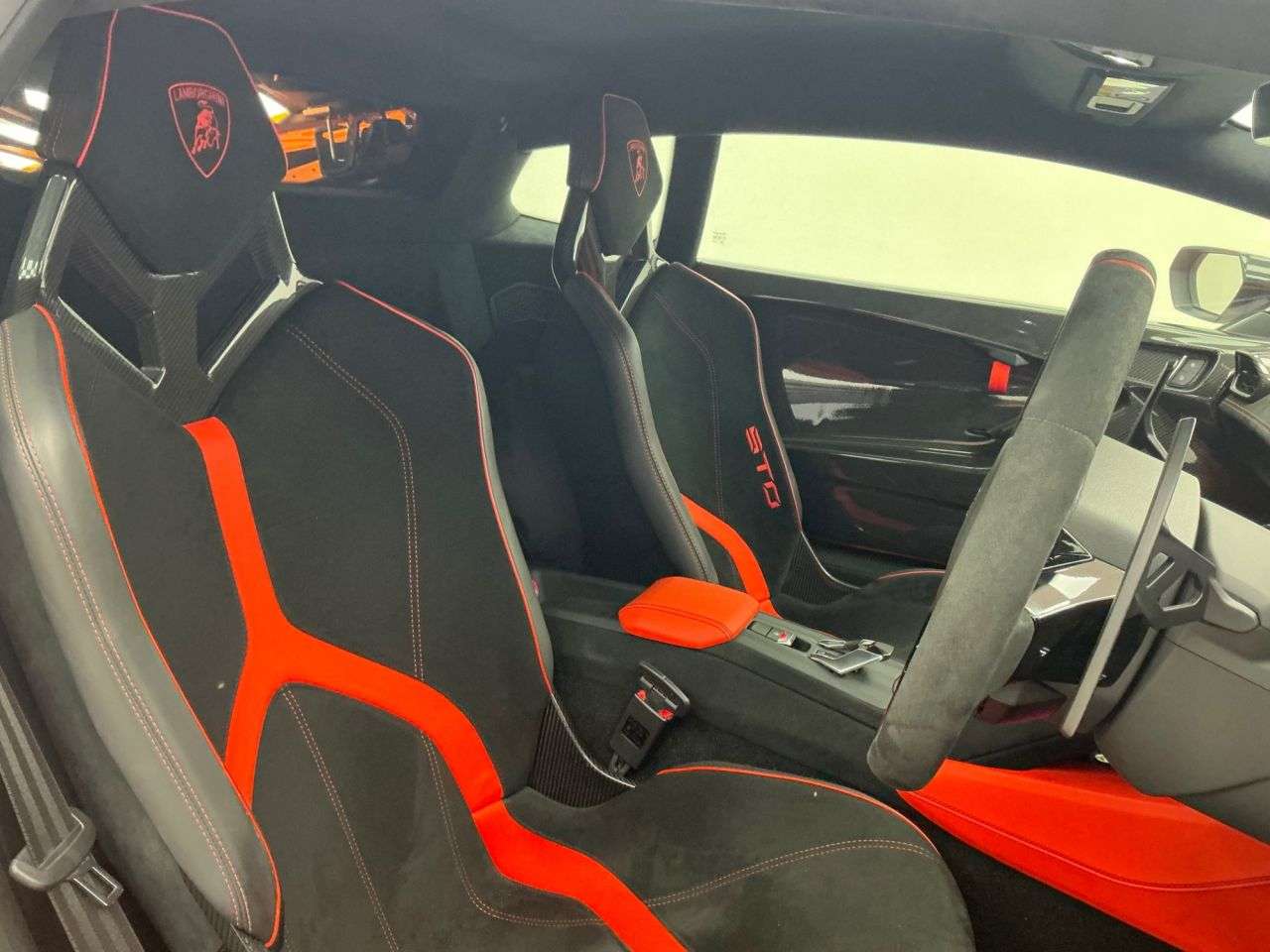 2023 LAMBORGHINI HURACAN 2023 LAMBORGHINI HURACAN