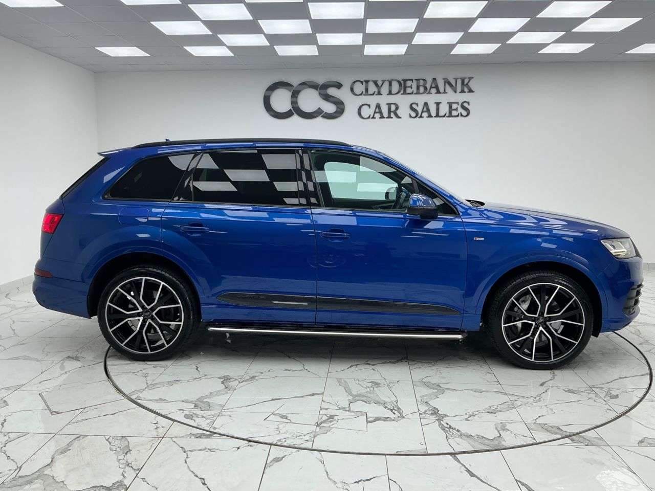 A 2016 AUDI Q7 3.0 TDI V6 S line SUV 5dr Diesel Tiptronic quattro Euro 6 (s/s) (272 ps) Ru A 2016 AUDI Q7 3.0 TDI V6 S line SUV 5dr Diesel Tiptronic quattro Euro 6 (s/s) (272 ps) Ru