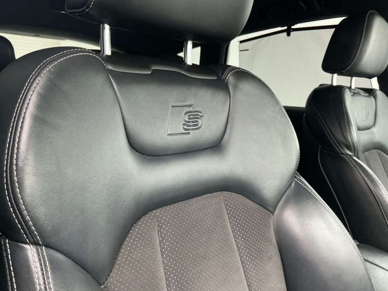 2016 AUDI Q7 2016 AUDI Q7