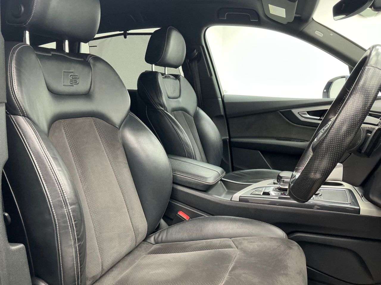 2016 AUDI Q7 2016 AUDI Q7
