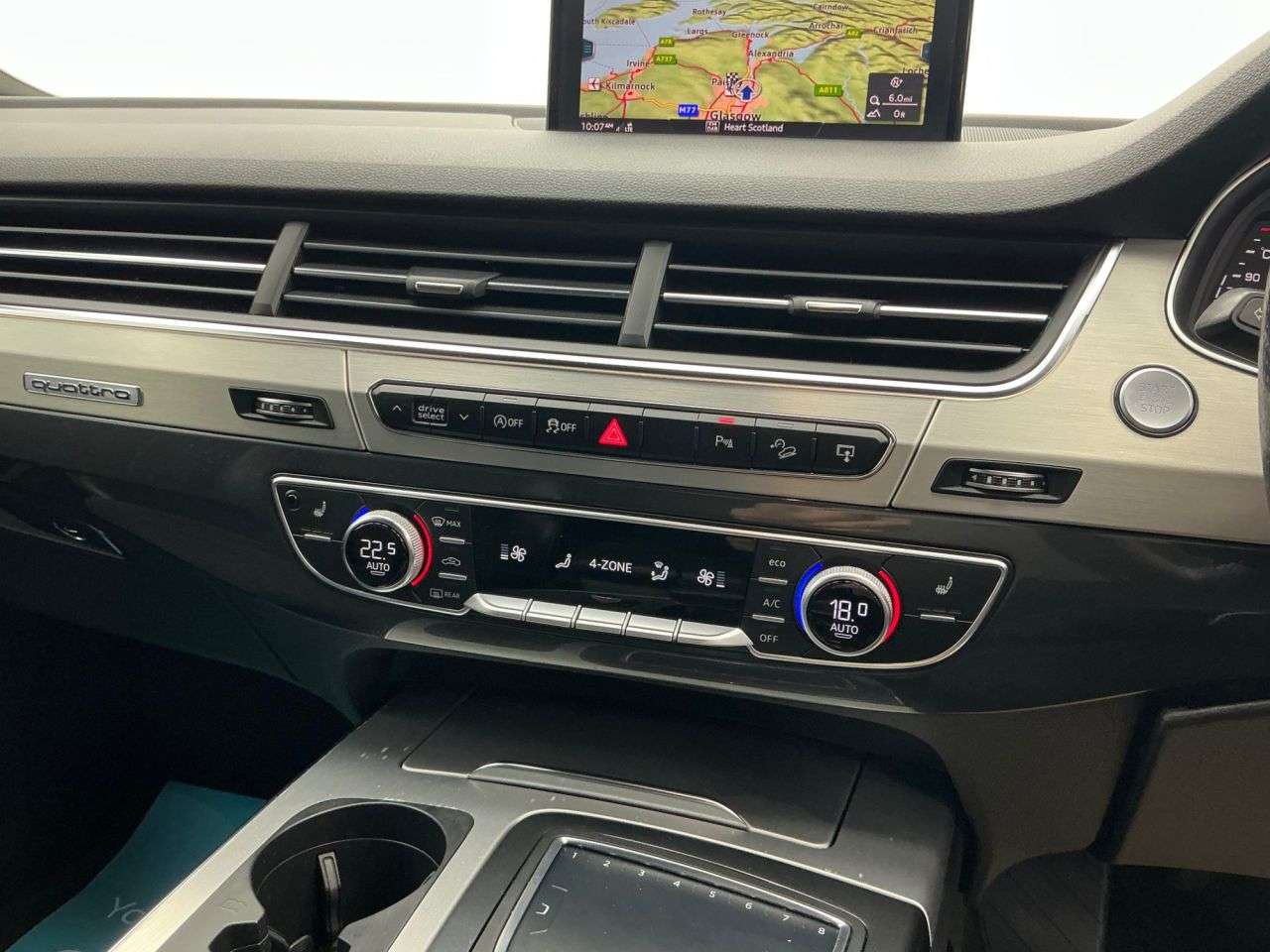 2016 AUDI Q7 2016 AUDI Q7