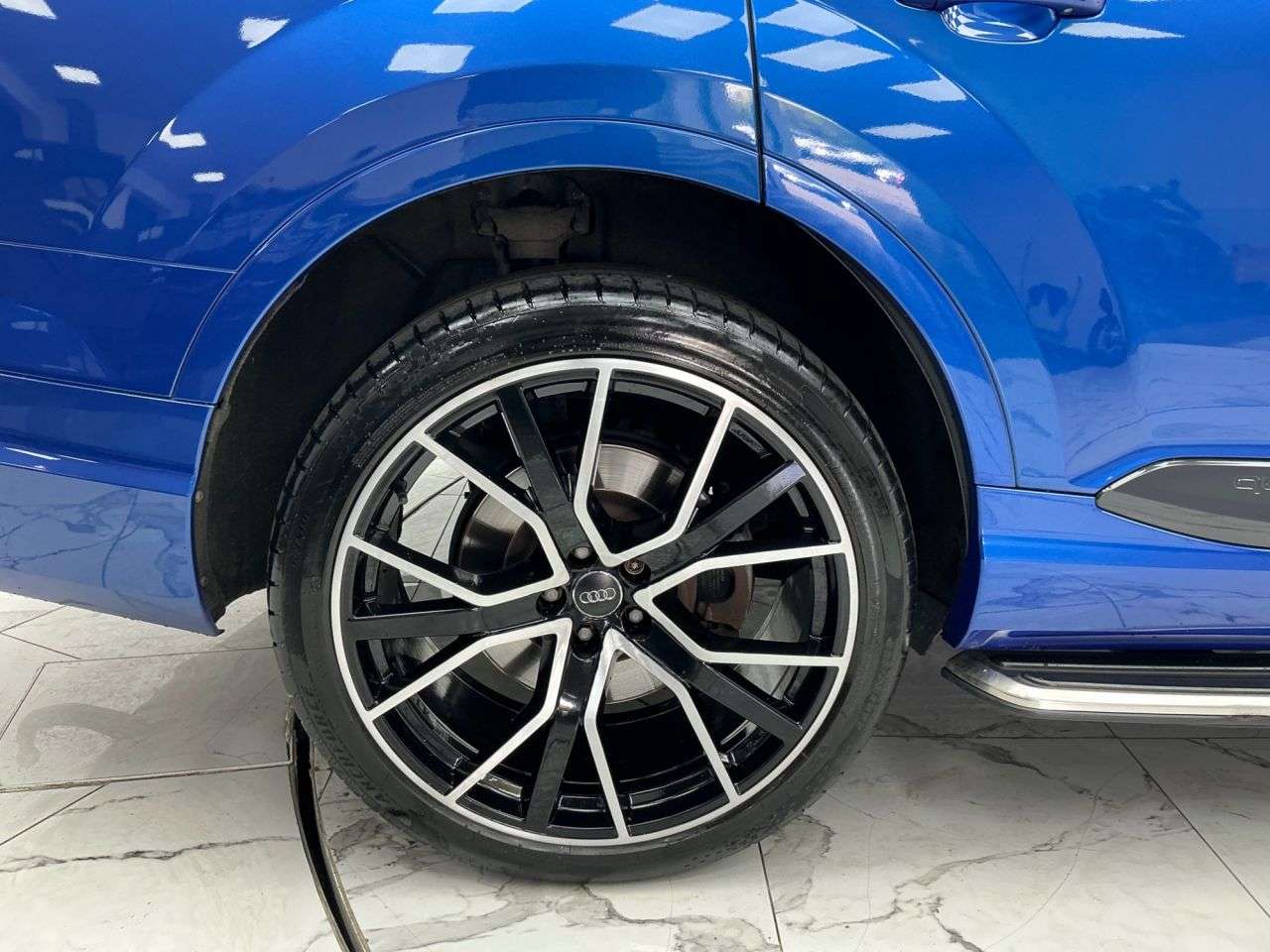 2016 AUDI Q7 2016 AUDI Q7