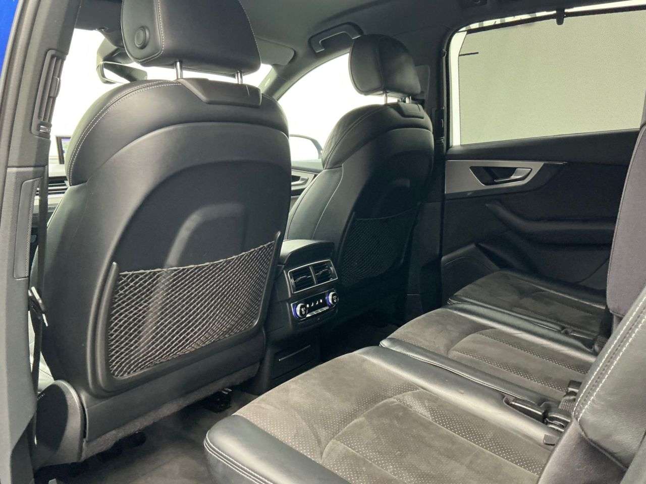 2016 AUDI Q7 2016 AUDI Q7