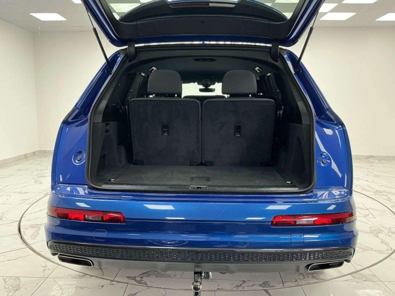 2016 AUDI Q7 2016 AUDI Q7
