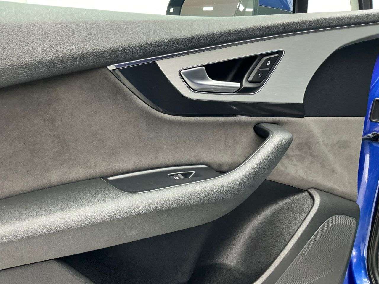 2016 AUDI Q7 2016 AUDI Q7