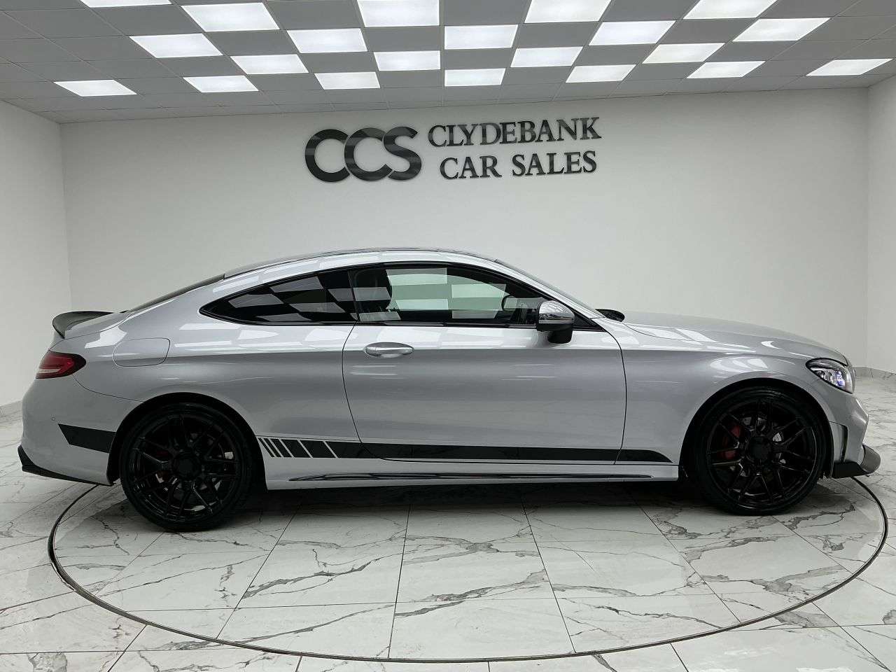 A 2019 MERCEDES-BENZ C-CLASS 2.0 C220d AMG Line (Premium) Coupe 2dr Diesel G-Tronic+ Euro 6 (s/s) (194 p A 2019 MERCEDES-BENZ C-CLASS 2.0 C220d AMG Line (Premium) Coupe 2dr Diesel G-Tronic+ Euro 6 (s/s) (194 p