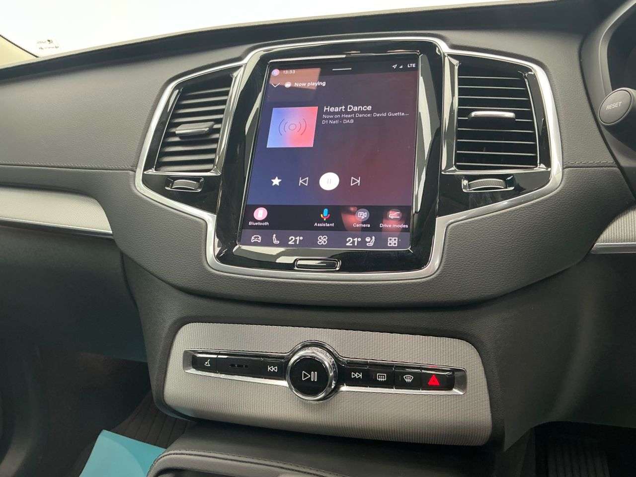 2023 VOLVO XC90 2023 VOLVO XC90