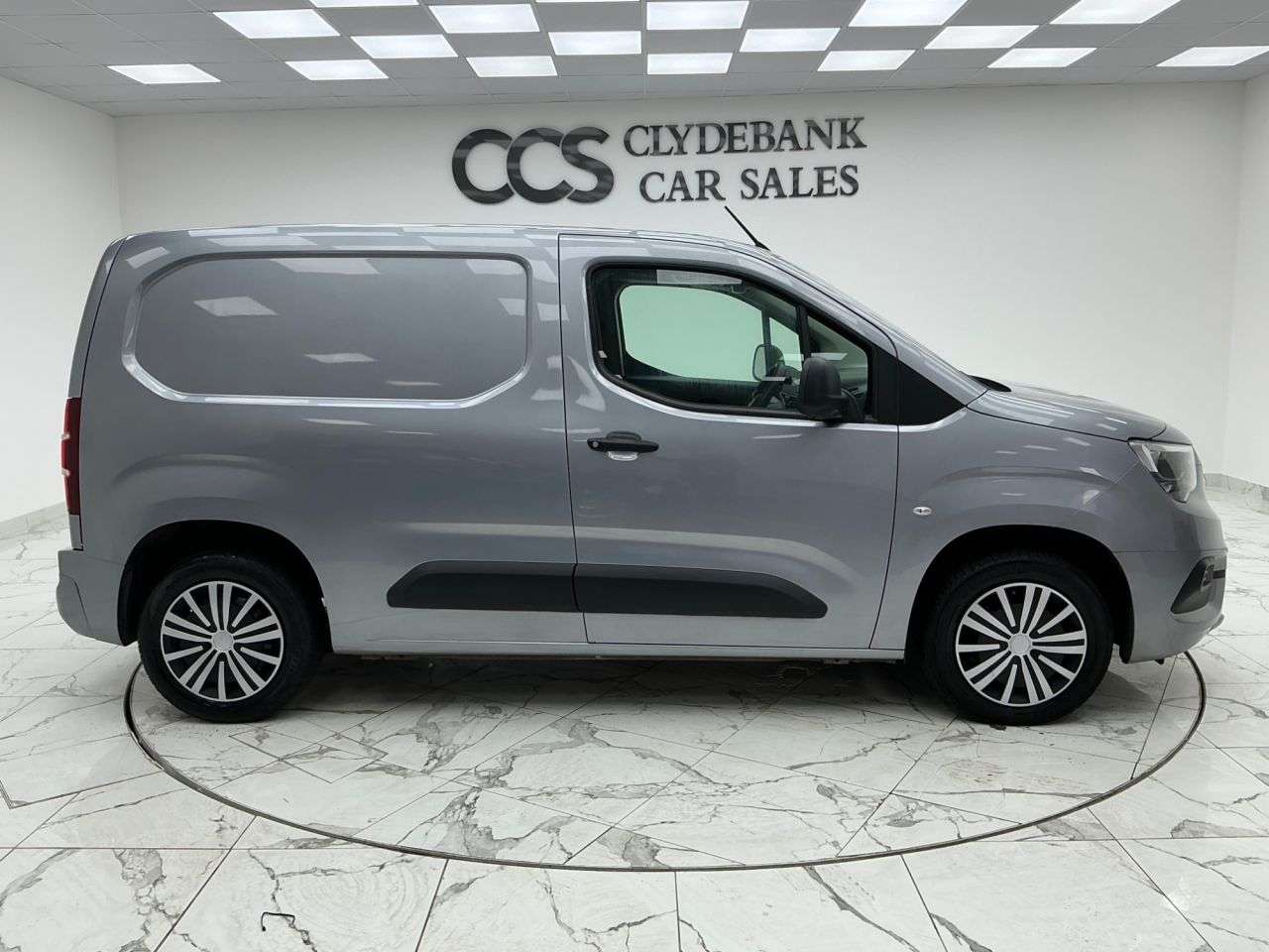 A 2019 VAUXHALL COMBO 1.5 Turbo D 2000 Sportive Panel Van 4dr Diesel Manual L1 H1 Euro 6 (s/s) (7 A 2019 VAUXHALL COMBO 1.5 Turbo D 2000 Sportive Panel Van 4dr Diesel Manual L1 H1 Euro 6 (s/s) (7