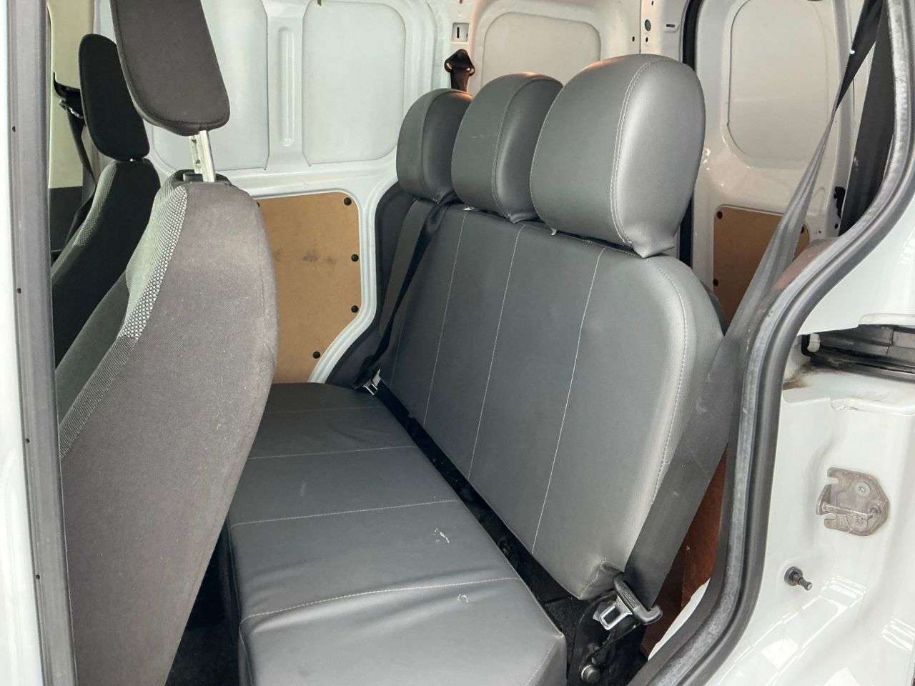 2021 FORD TRANSIT COURIER 2021 FORD TRANSIT COURIER