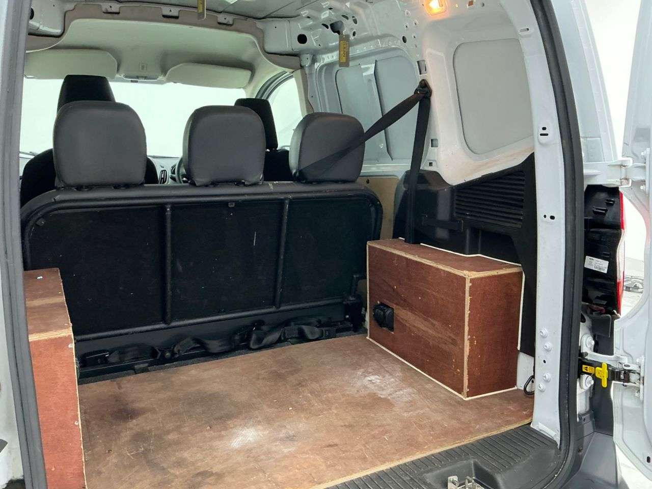 2021 FORD TRANSIT COURIER 2021 FORD TRANSIT COURIER