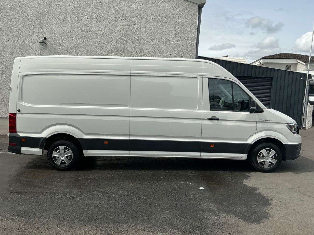A 2022 MAN TGE 2.0 3140d LION XS Panel Van 5dr Diesel Manual FWD LWB High Roof Euro 6 (s/s A 2022 MAN TGE 2.0 3140d LION XS Panel Van 5dr Diesel Manual FWD LWB High Roof Euro 6 (s/s