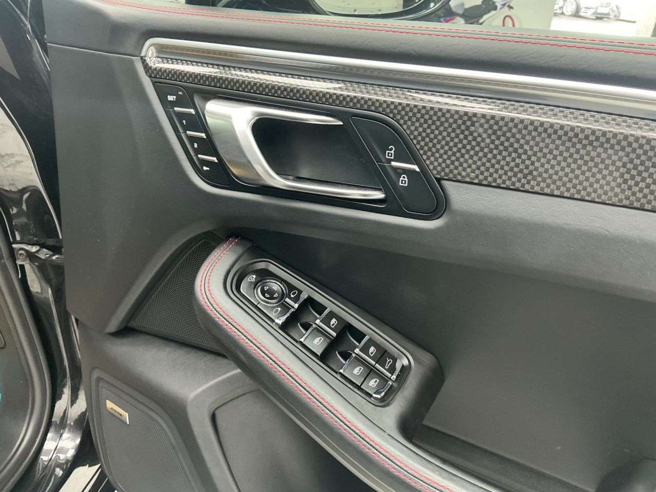 2022 PORSCHE MACAN 2022 PORSCHE MACAN