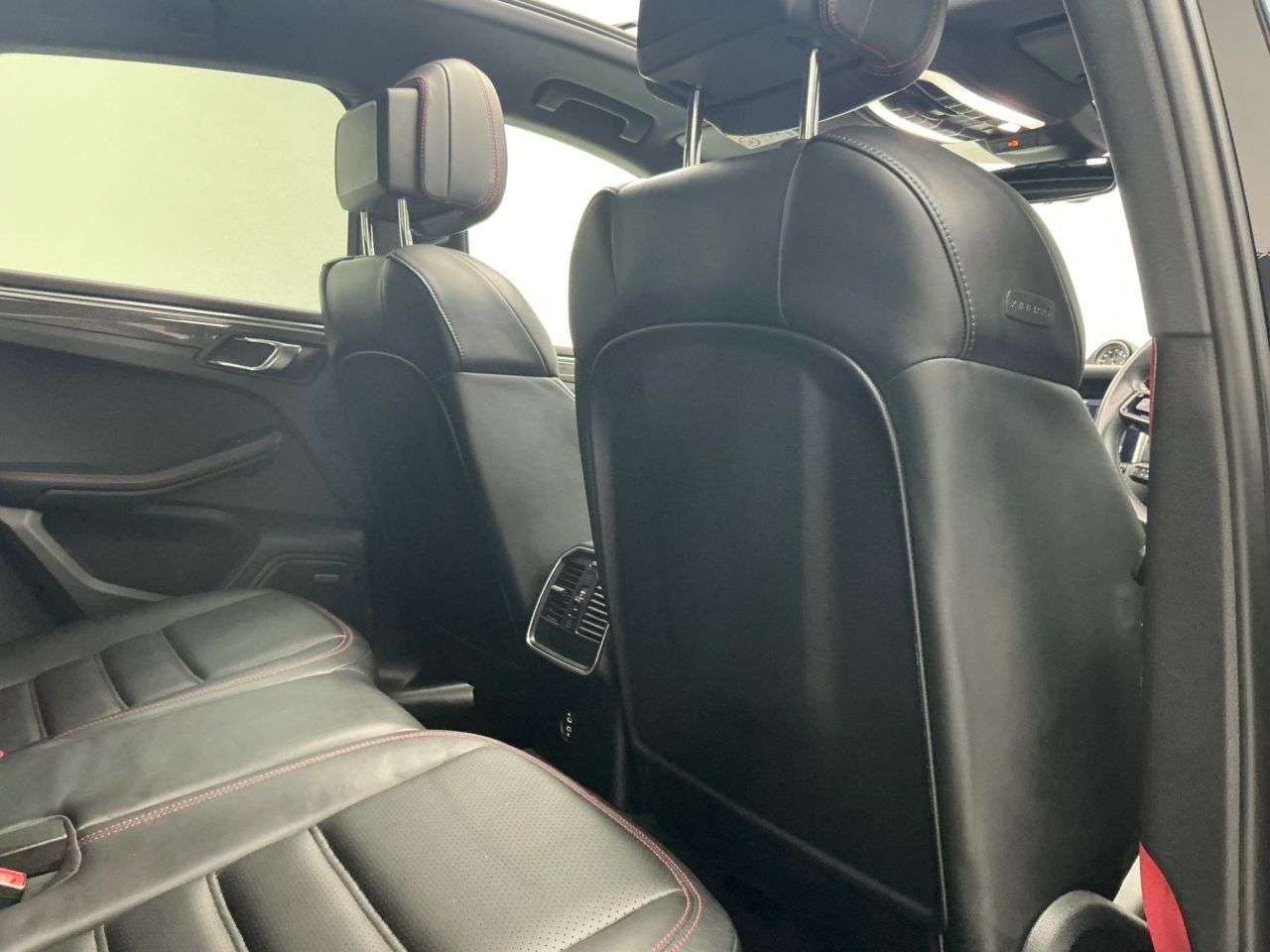 2022 PORSCHE MACAN 2022 PORSCHE MACAN