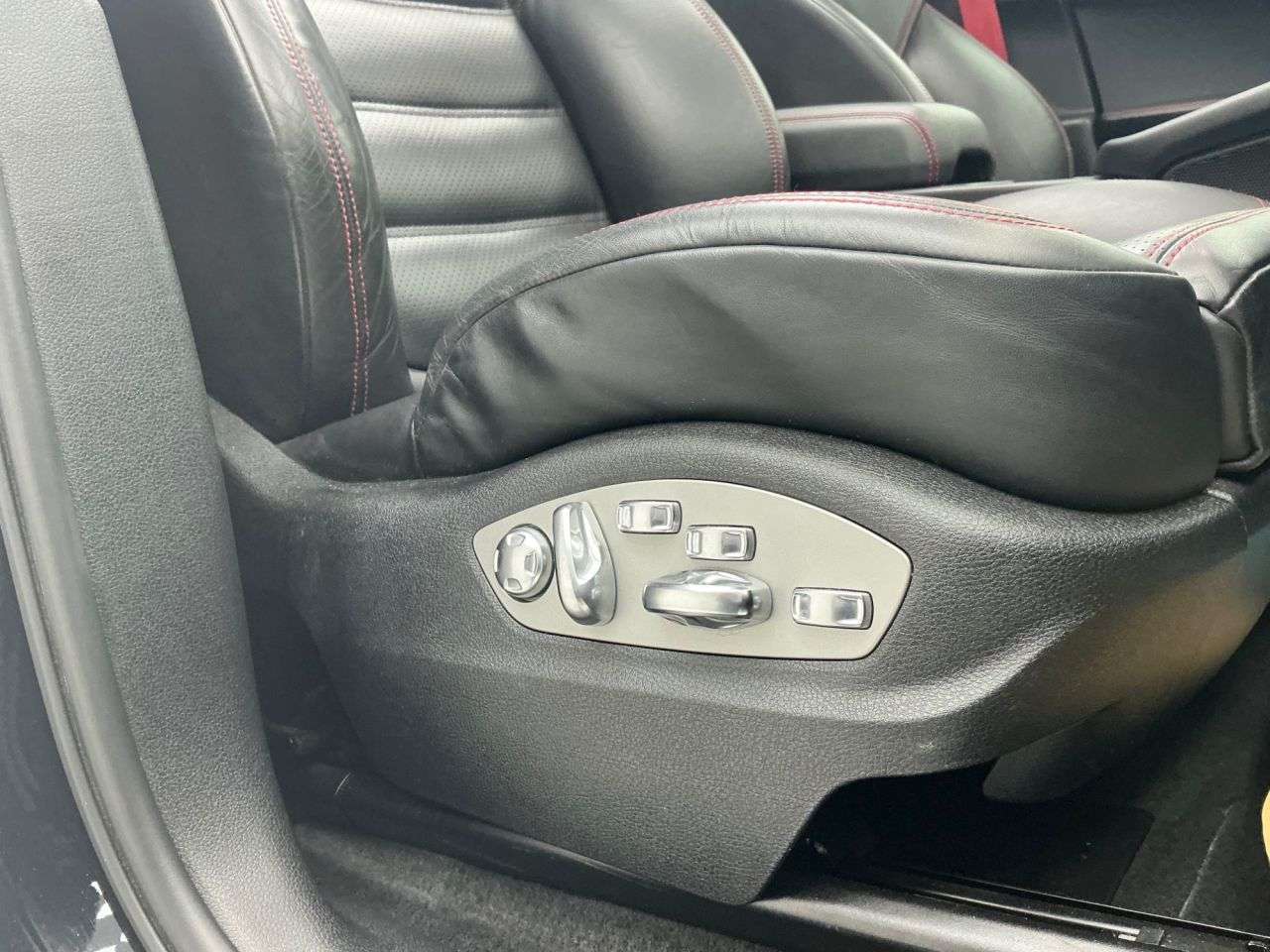 2022 PORSCHE MACAN 2022 PORSCHE MACAN
