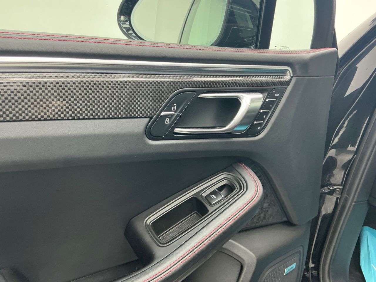 2022 PORSCHE MACAN 2022 PORSCHE MACAN