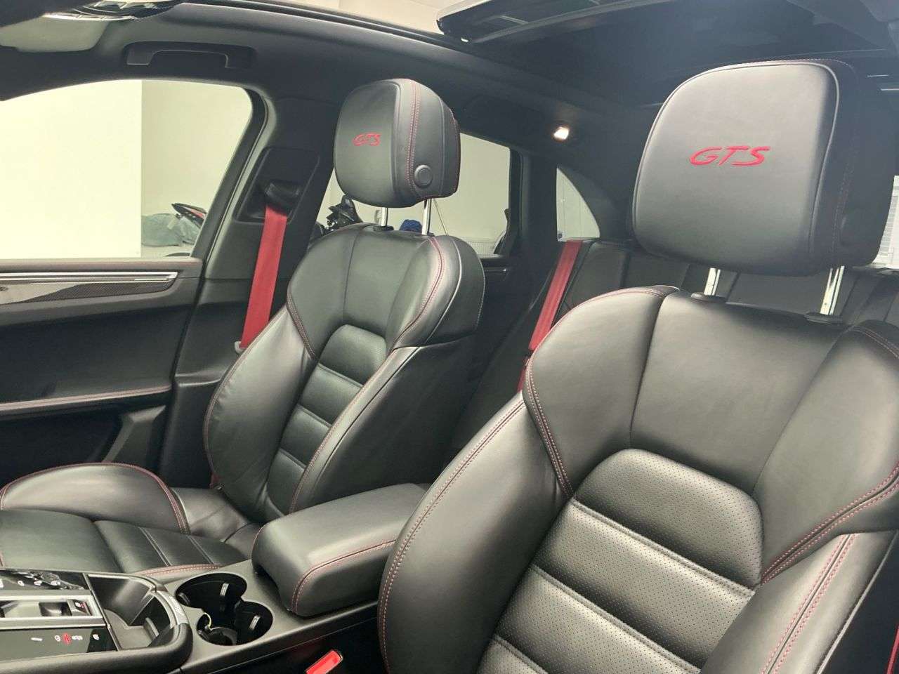 2022 PORSCHE MACAN 2022 PORSCHE MACAN