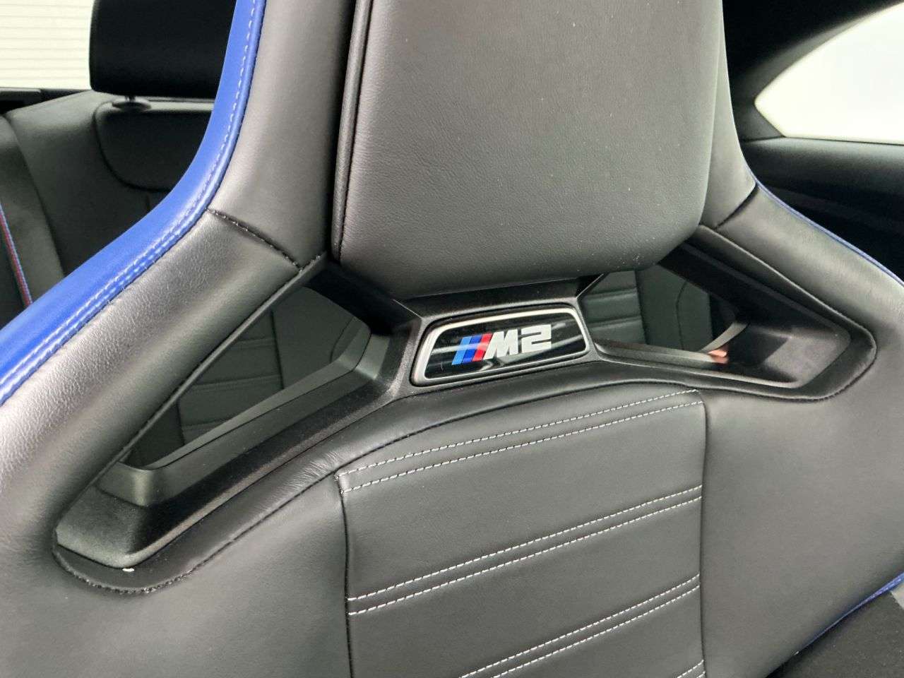 2023 BMW M2 2023 BMW M2