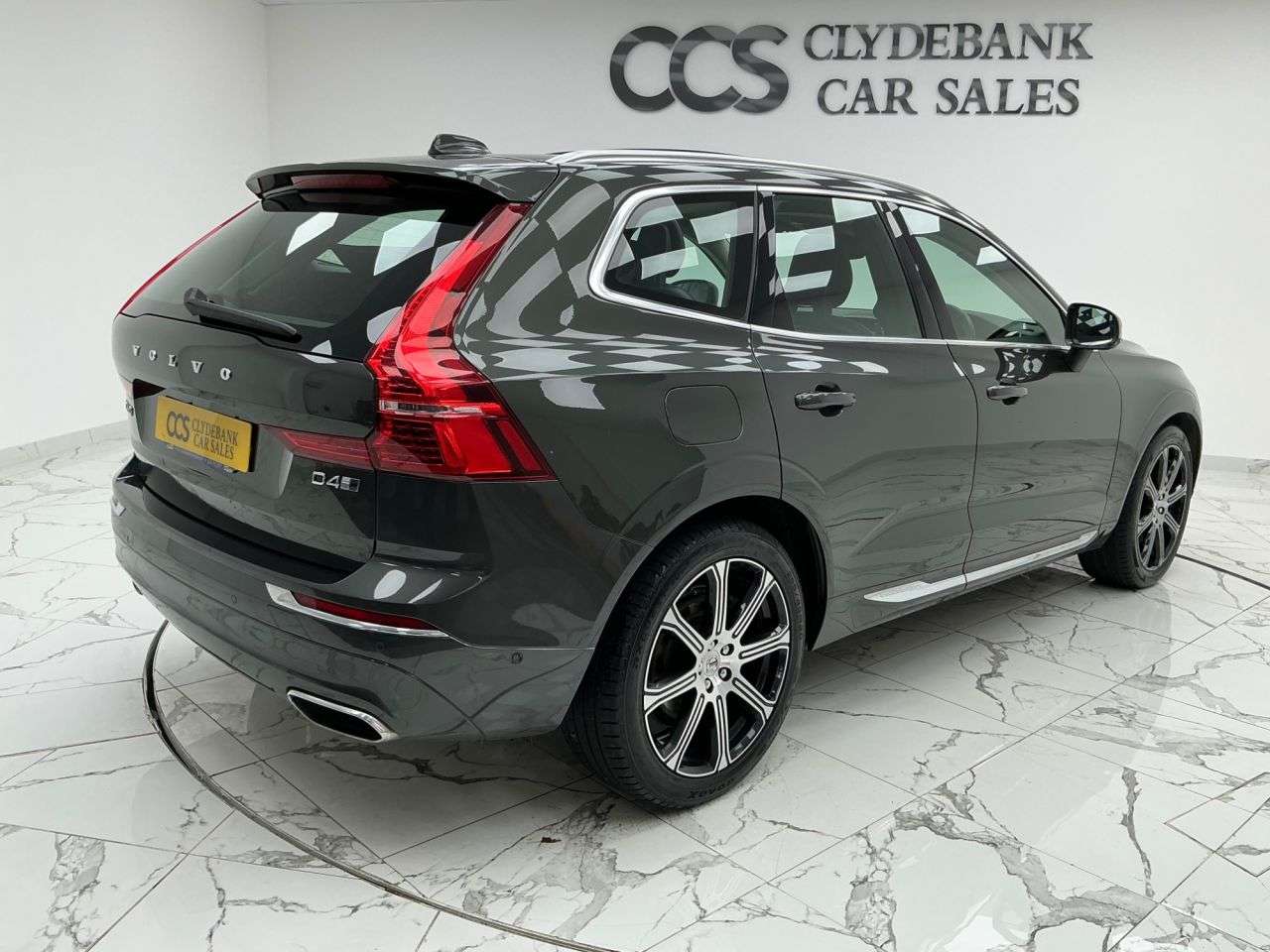 A 2018 VOLVO XC60 2.0 D4 Inscription Pro SUV 5dr Diesel Auto AWD Euro 6 (s/s) (190 ps) Tilt A A 2018 VOLVO XC60 2.0 D4 Inscription Pro SUV 5dr Diesel Auto AWD Euro 6 (s/s) (190 ps) Tilt A