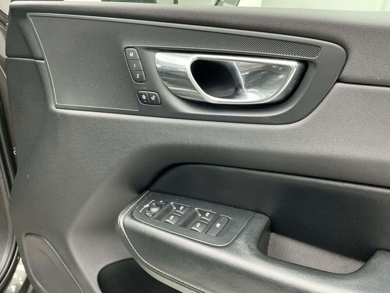 2018 VOLVO XC60 2018 VOLVO XC60