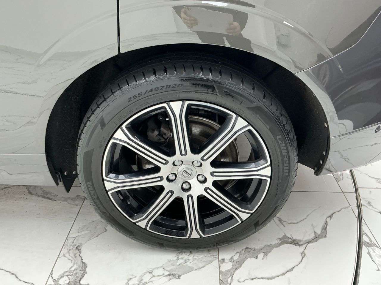 2018 VOLVO XC60 2018 VOLVO XC60