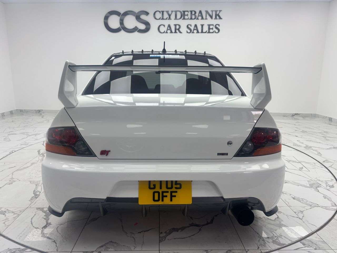 A 2005 MITSUBISHI EVOLUTION Evo 9 GT A 2005 MITSUBISHI EVOLUTION Evo 9 GT