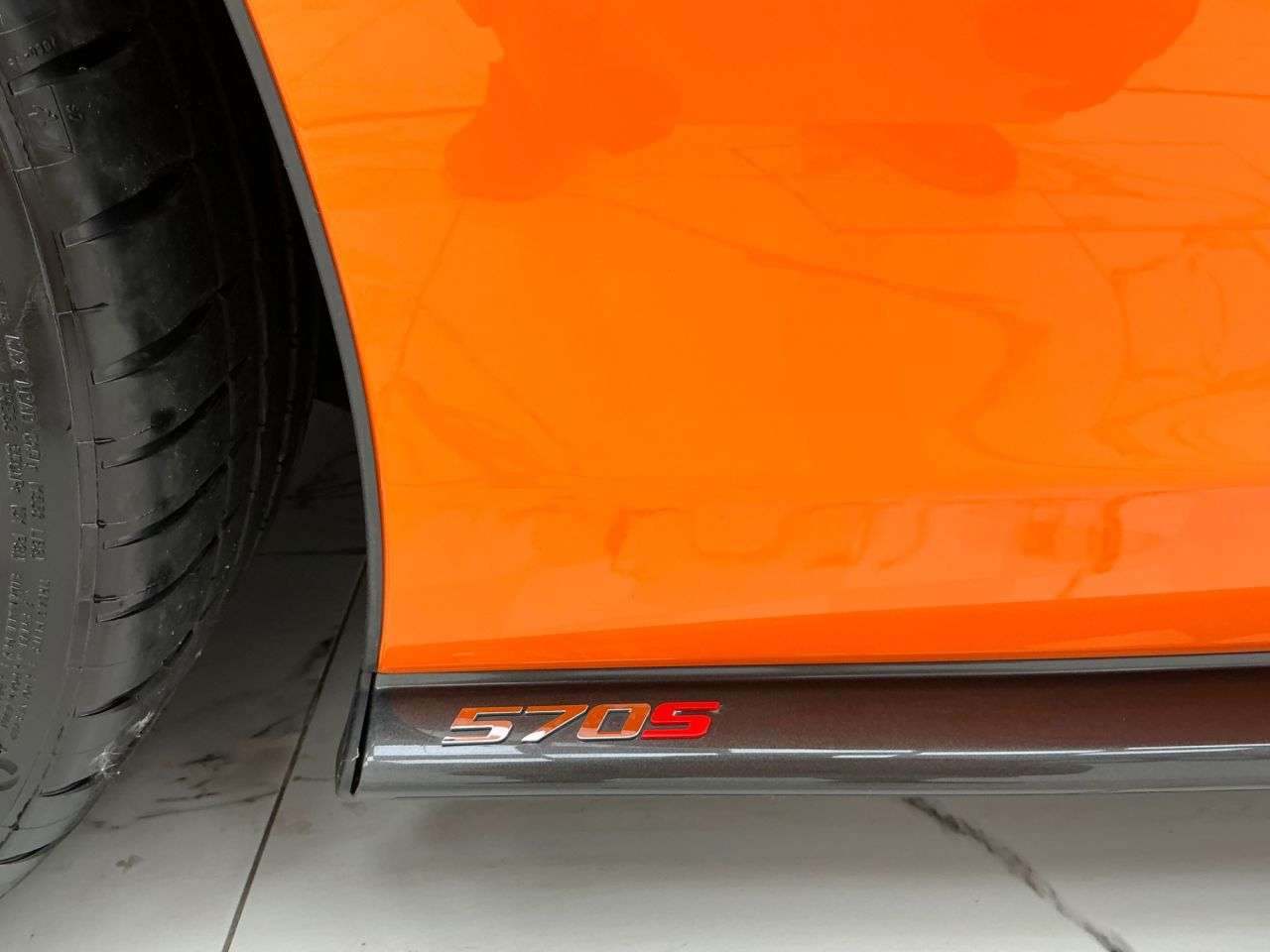 2017 MCLAREN 570S 2017 MCLAREN 570S