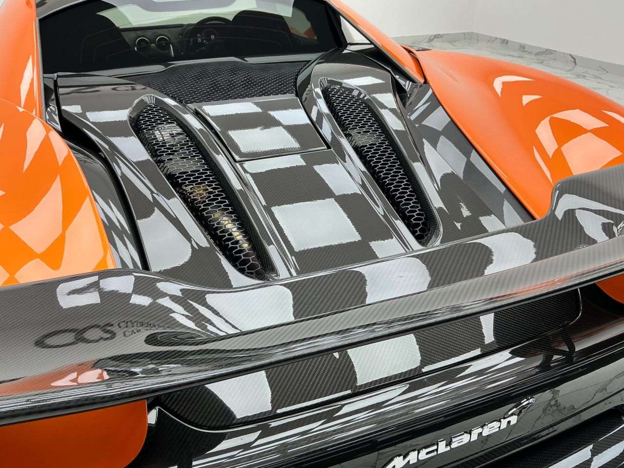 2017 MCLAREN 570S 2017 MCLAREN 570S