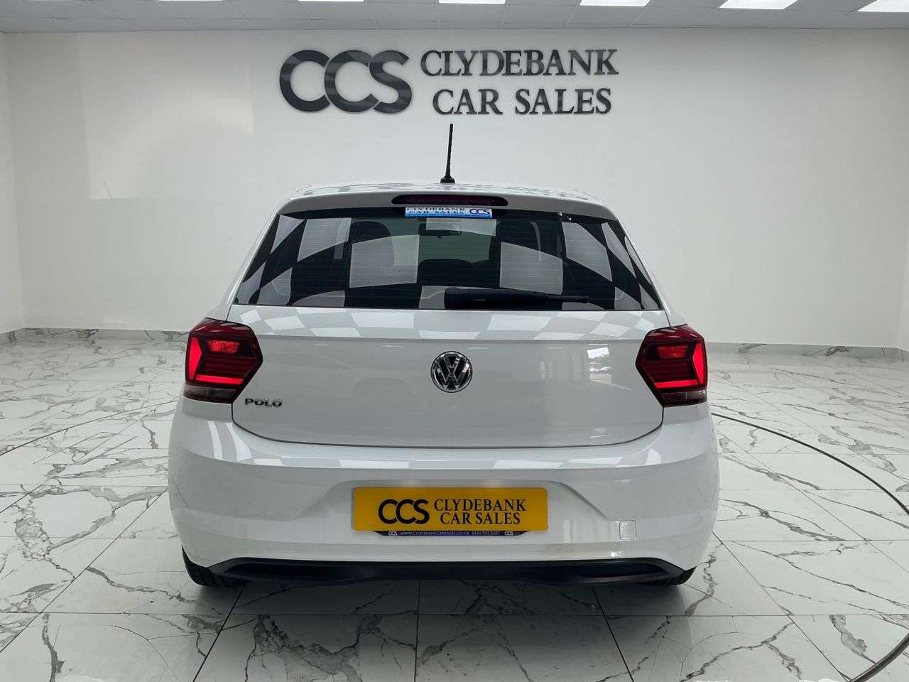 A 2019 VOLKSWAGEN POLO SE EVO A 2019 VOLKSWAGEN POLO SE EVO