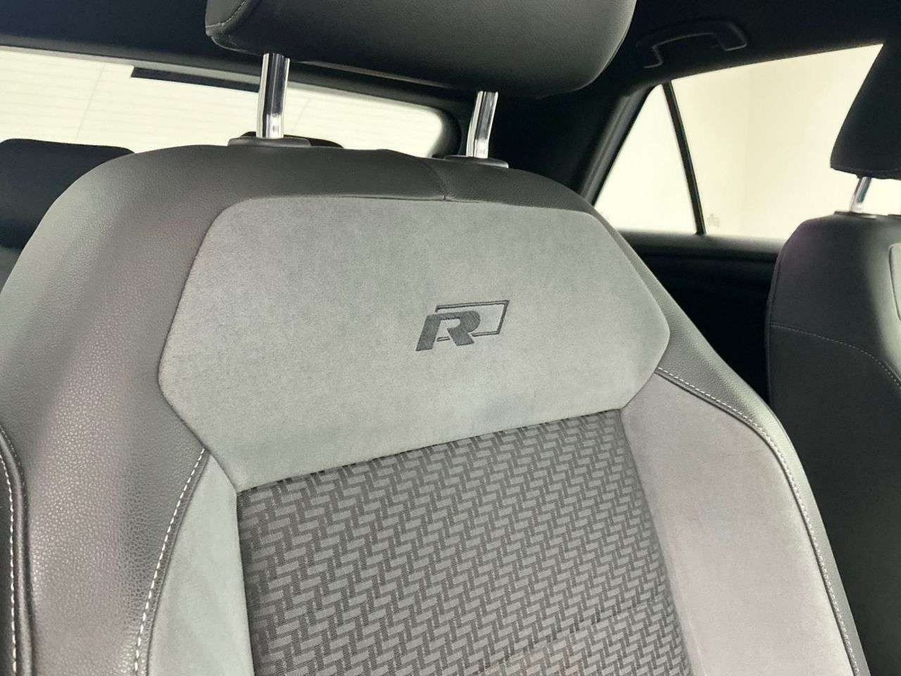 2020 VOLKSWAGEN T-ROC 2020 VOLKSWAGEN T-ROC